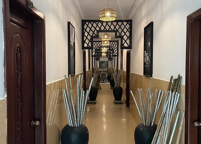 Hotel White Castle 3*